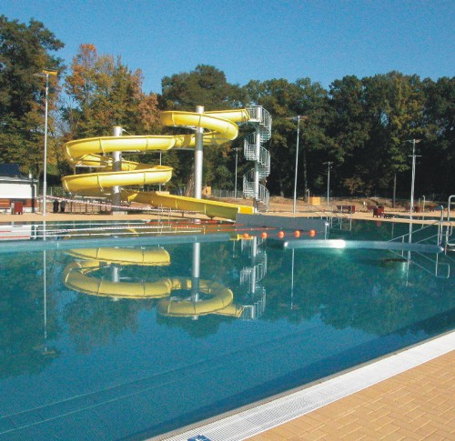 projekty - obiekty-sportowe - baseny otwarty - JASTRZĘBIE ZDRÓJ